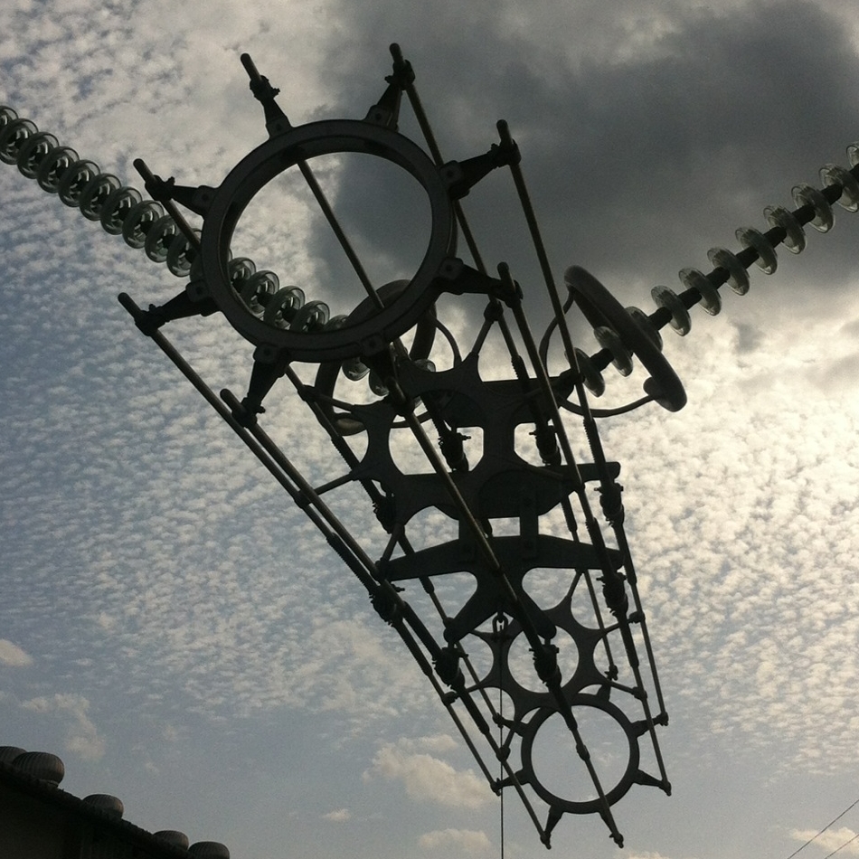 電力間隔瓣